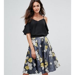 Closet London Floral Metallic Skirt Sz 16UK/12US